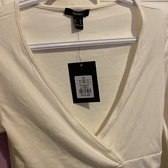 Knitted cream cropped top - Picture 4 of 4